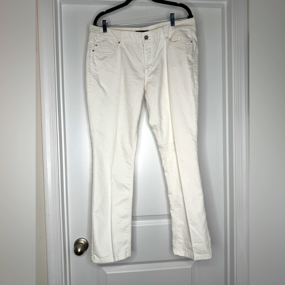 White House Black Market Denim - White House Black Market White Jeans w/ Slim Ankle, Sz 12R